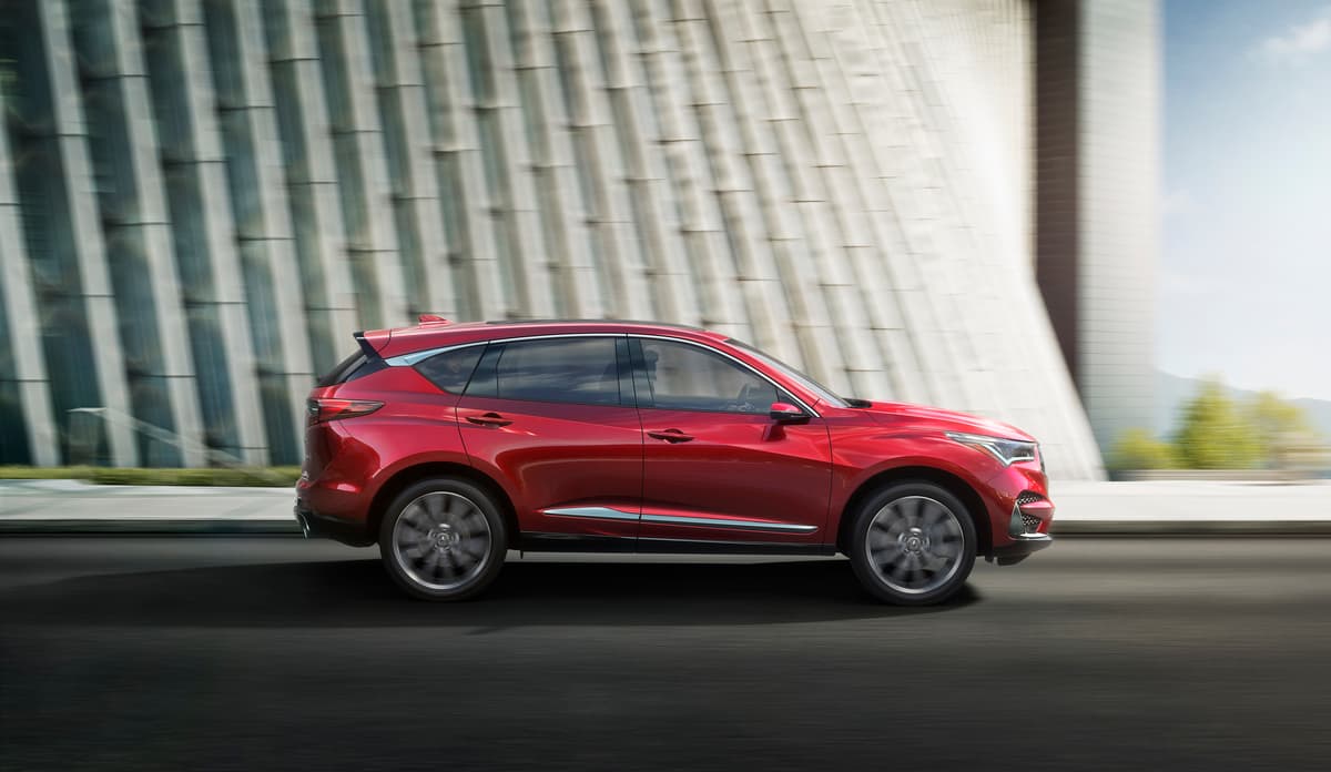 Habrá versiones con tracción delantera e integral con el sistema Super Handling All-Wheel Drive (SH-AWD).