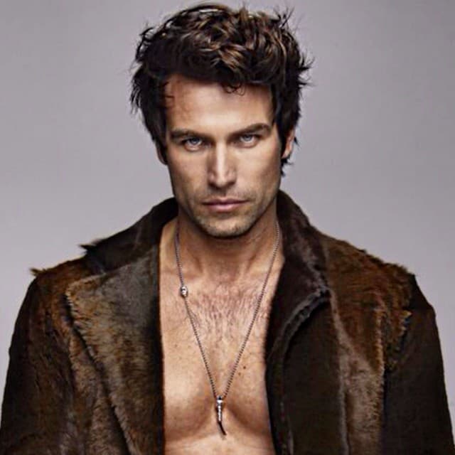 Su representante hizo lo mismo.