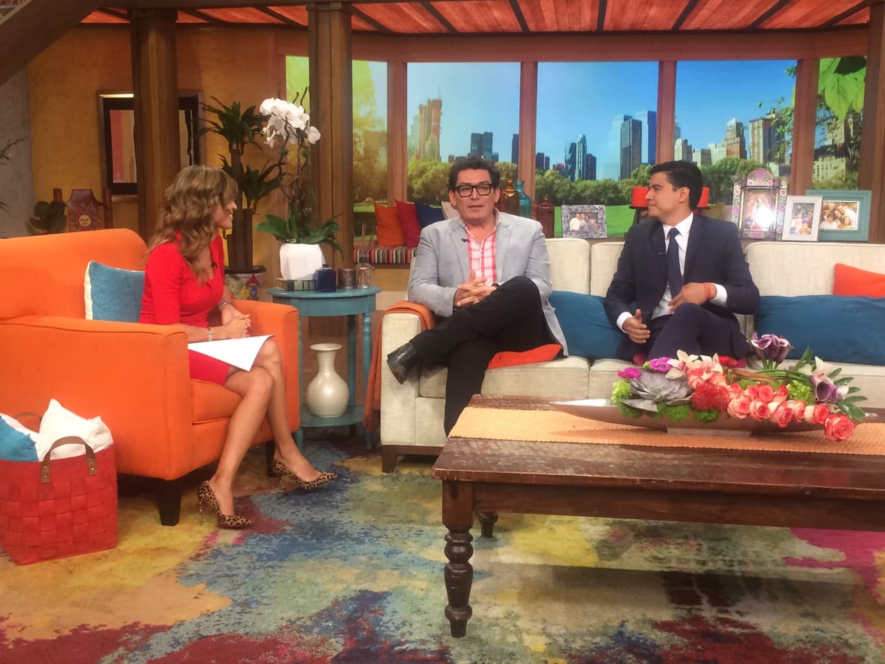 José Manuel Figueroa suspiró al recordar la historia de amor de sus padres.