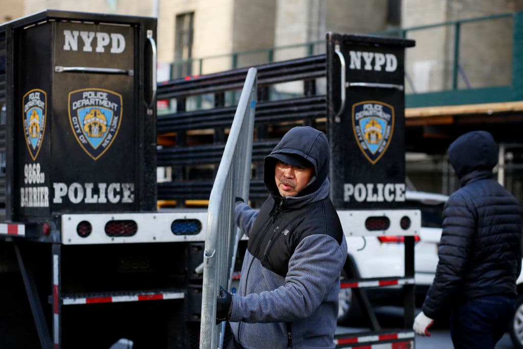 Nueva York refuerza la seguridad ante el llamado de Trump a protestar si es detenido