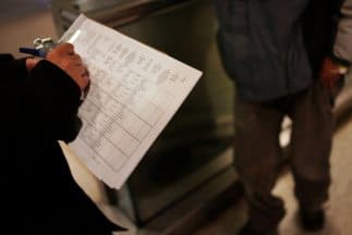 El desempleo en EEUU registró una leve caída en enero