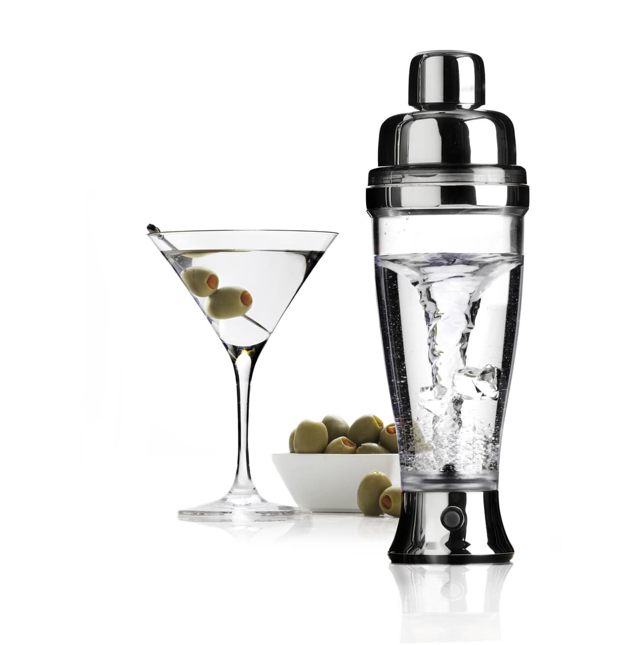 Este gadget de L’Atelier du Vin fue creado para simplificar y, gracias a su cuerpo transparente, lucir el ciclón que provoca la preparación de cualquier coctel, ¿ejemplos? La versión 2.0 de un clásico Martini. $41 USD, de venta en us.amara.com