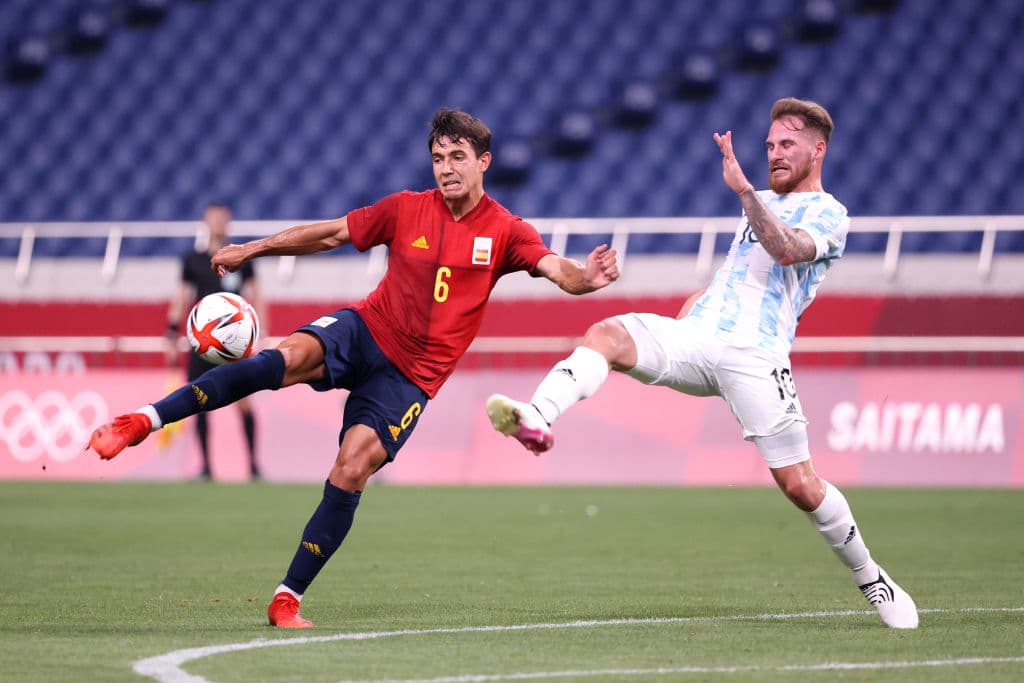 Argentina queda fuera de los Juegos Olímpicos tras empatar ante España 1-1 en su último partido de grupo. Es la segunda vez en la historia de los JO que la albiceleste queda fuera en la fase de grupos. Costa de Marfil será el rival de la escuadra española.
