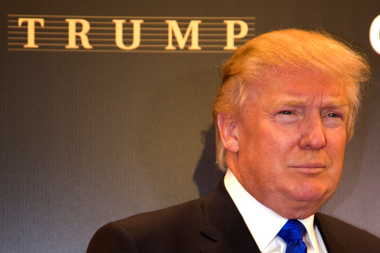 Otra ciudad de California promueve la destitución del presidente Donald Trump