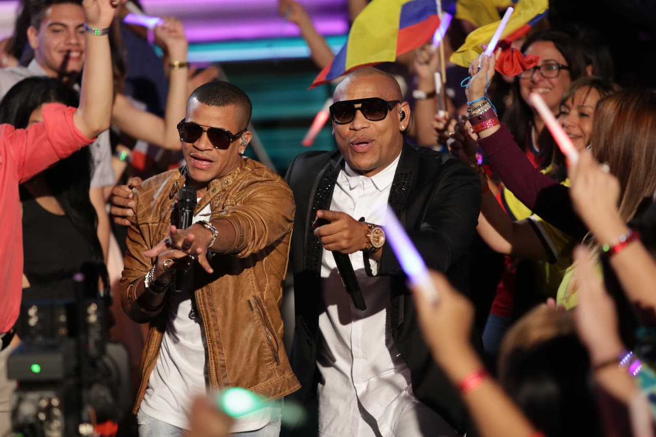 Con presentaciones inolvidables estos artistas conquistaron a las bellas con sexys letras y pegajosas melodías.