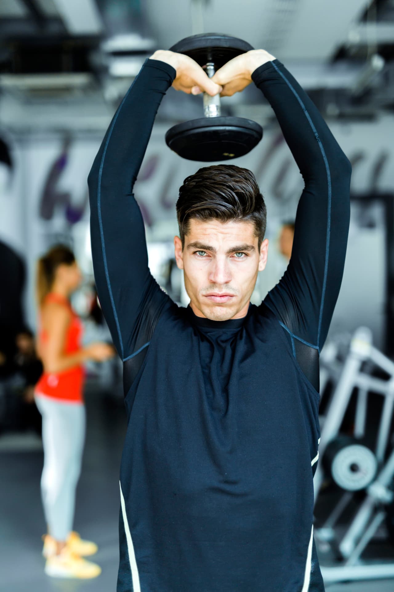 Excelente etapa para pensar más en el cuidado de tu salud ya que este es el tránsito del mejoramiento personal y todo lo que hagas en ese sentido está muy bien auspiciado, desde empezar un nuevo plan de ejercicios o dieta hasta una competencia deportiva.