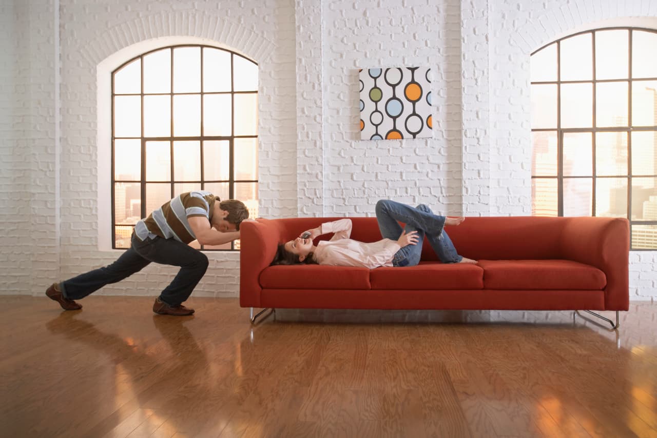 Llegó el momento de invertir en el hogar, arreglar tu casa, cambiar muebles, renovar la energía dinámica que fluye en el lugar donde vives.