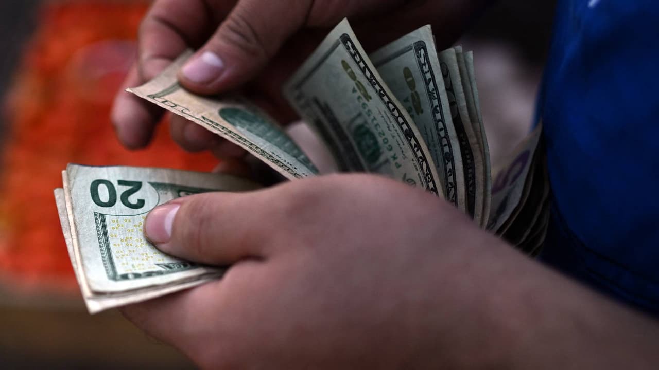 Aprueban presupuesto de Chicago para 2025: Conozca estos cinco aumentos en impuestos que podrían afectar su bolsillo