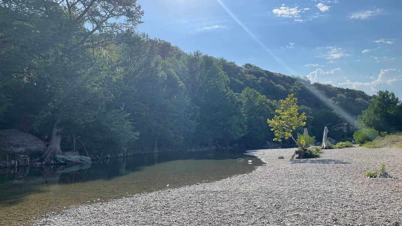 Un niño de 12 años murió ahogado cuando nadaba en el Río Guadalupe