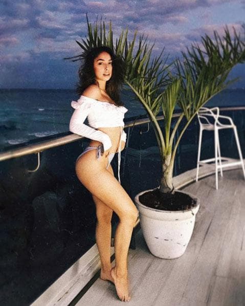 Actualmente la actriz tiene 30 años y esa ternura que irradiaba en su niñez se ha convertido en sensualidad.