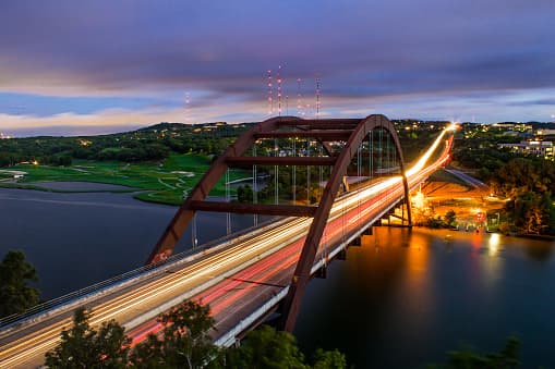 <b>Código Postal: </b> 
<br>78703 
<br>Austin, Texas 
<br>
<b>Renta promedio: </b> 
<br>$2,634