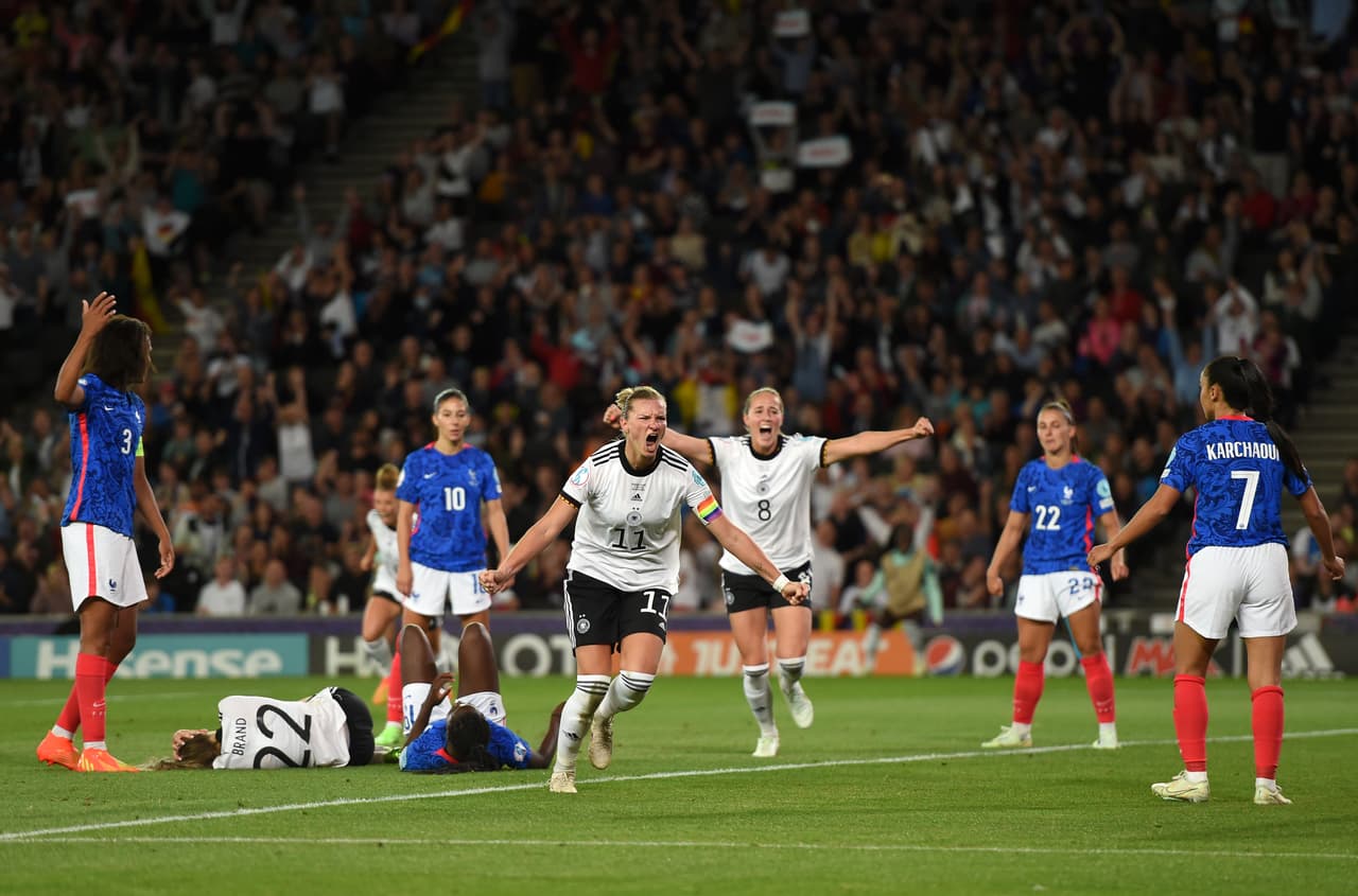 Gracias a un espectacular doblete de Alexandra Popp, Alemania venció a Francia y se metió a la Final en busca de su noveno título de la Euro Femenil. Ahora se verá las caras ante la local Inglaterra.