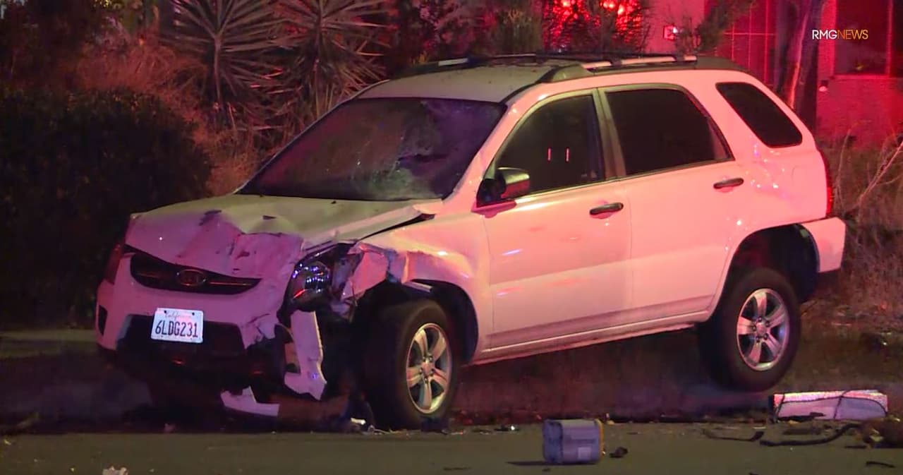Contra este otro auto también se estrelló Trujillo, quien según las autoridades manejaba bajo la influencia del alcohol.