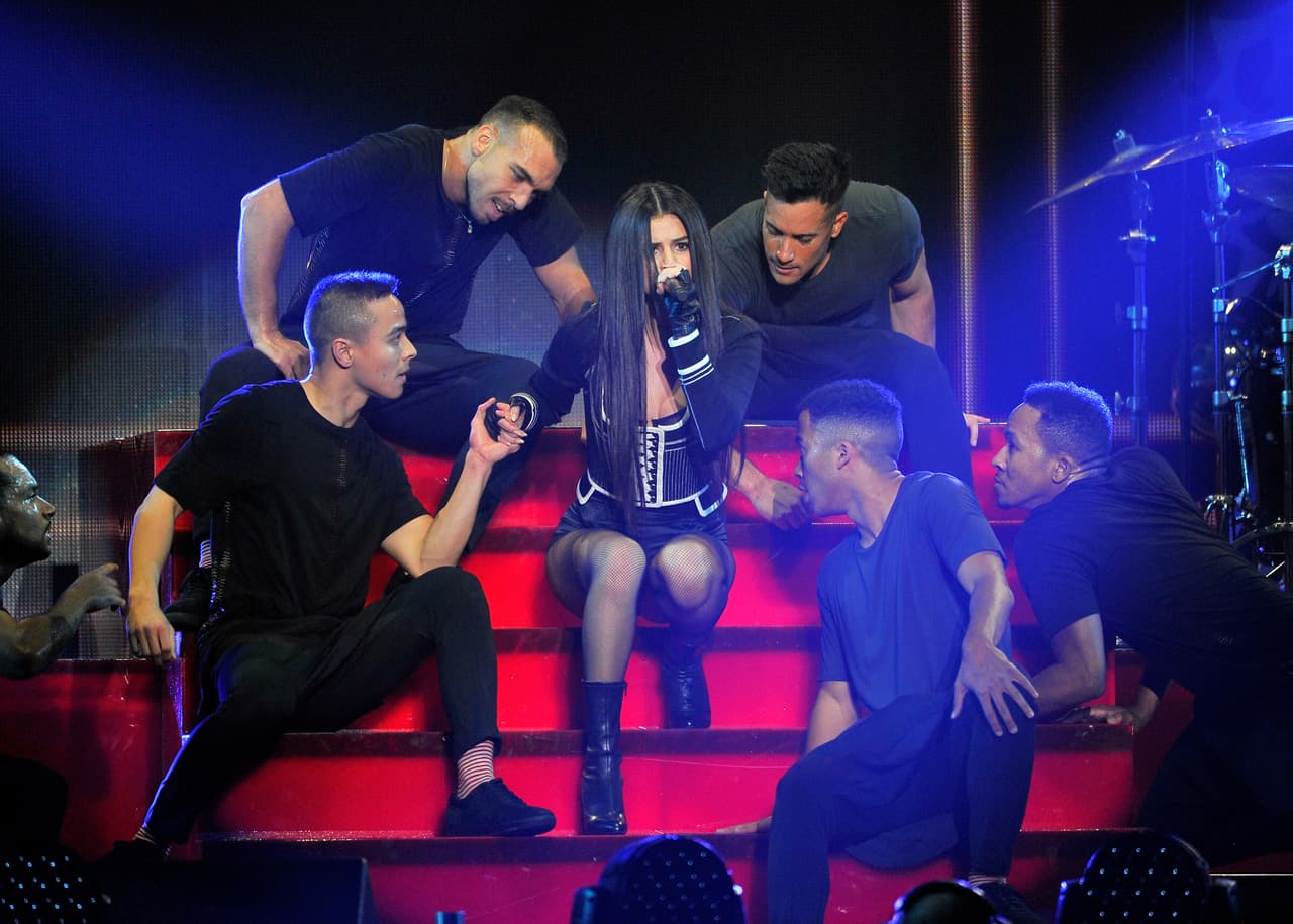 Y si así está cerrando el año, con tanta sensualidad...