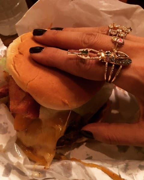 Los diseños divertidos y creativos son de los preferidos de Galilea Montijo.