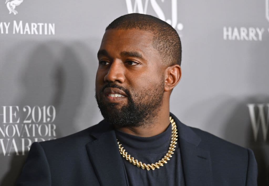 Pero al parecer, Kanye West se arrepintió de todo lo que publicó en contra de la nueva pareja de su ex. 
<br>