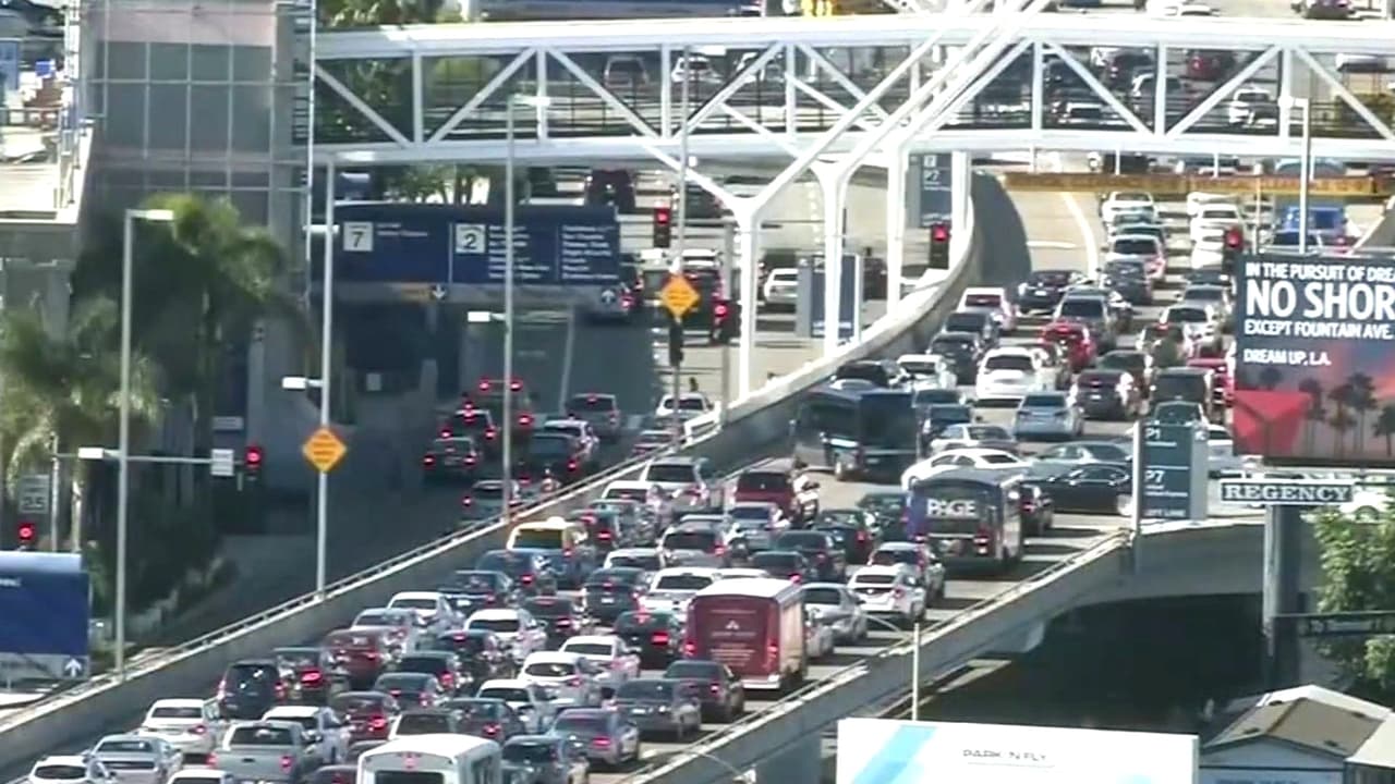 ¿Qué días y a qué hora se espera más tráfico en carreteras por feriado de Memorial Day?
