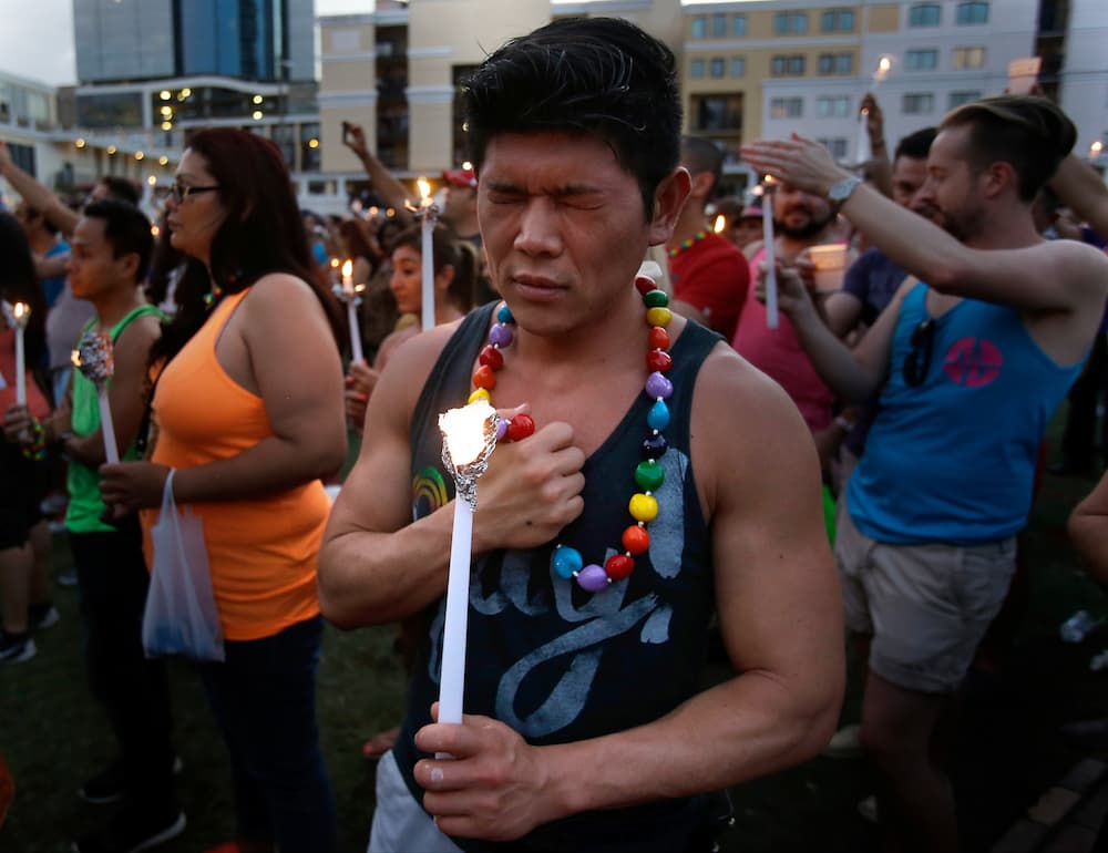 Previo a la vigilia se celebró un servicio religioso en Orlando, en honor a las 49 víctimas