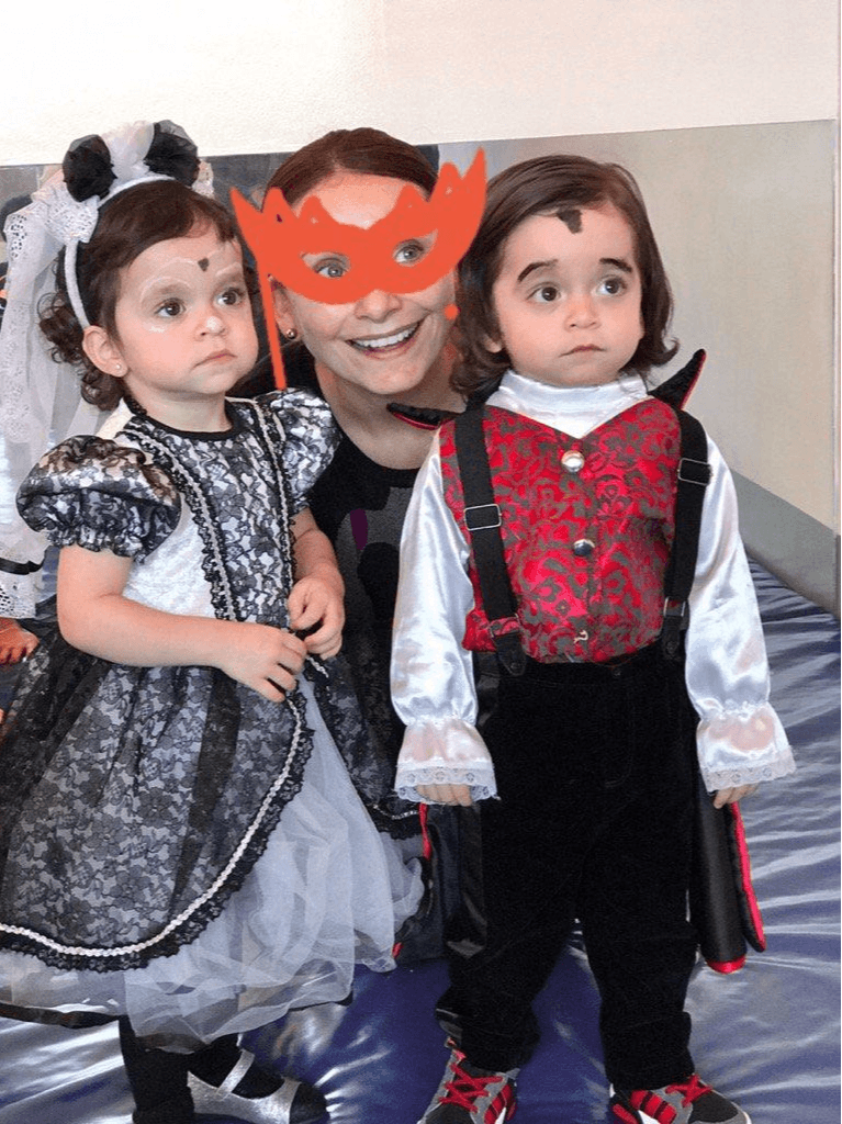 En entrevista para el programa 'Ventaneando ', en enero de 2017, Jorge señaló que Máxima y León ya conocían a sus tres hermanos.