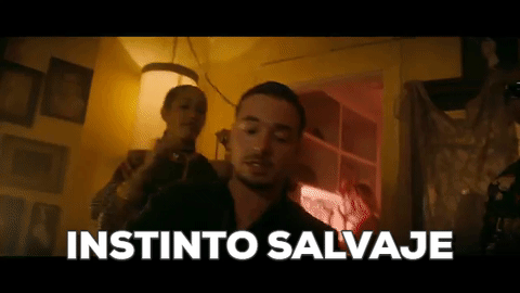 <b>SAFARI - J BALVIN CON PHARRELL WILLIAMS, BIA Y SKY</b>
<br>Otro gran éxito en la carrera del regguetonero colombiano, creando una genial mancuerna musical y un excelente clip acompañante.