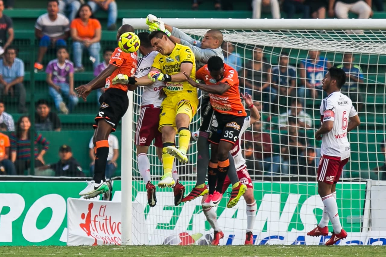 A 'Moy' se le reconoce por ser un apasionado que no se rinde mientras haya una última oportunidad.