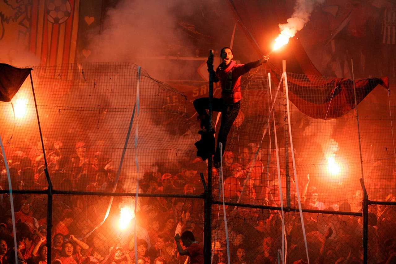 Vayamos un poco al Ecuador y conozcamos al Deportivo Cuenca, un club con mucha afición.
