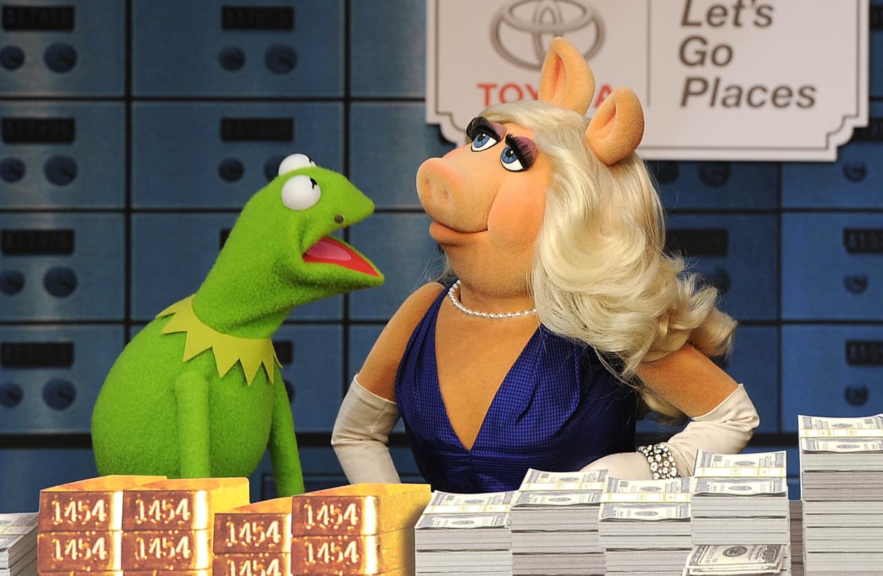 Miss Piggy y la rana Kermit se separan.
