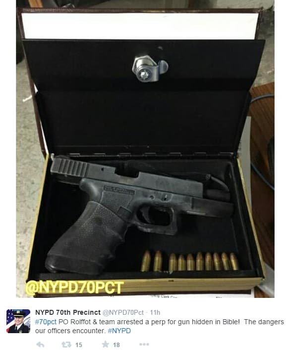 Encontraron el arma adentro de una Biblia