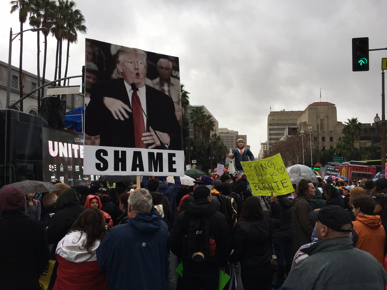 “Vergüenza”, la palabra con la que reprocharon la burla de Trump a un periodista con discapacidad.