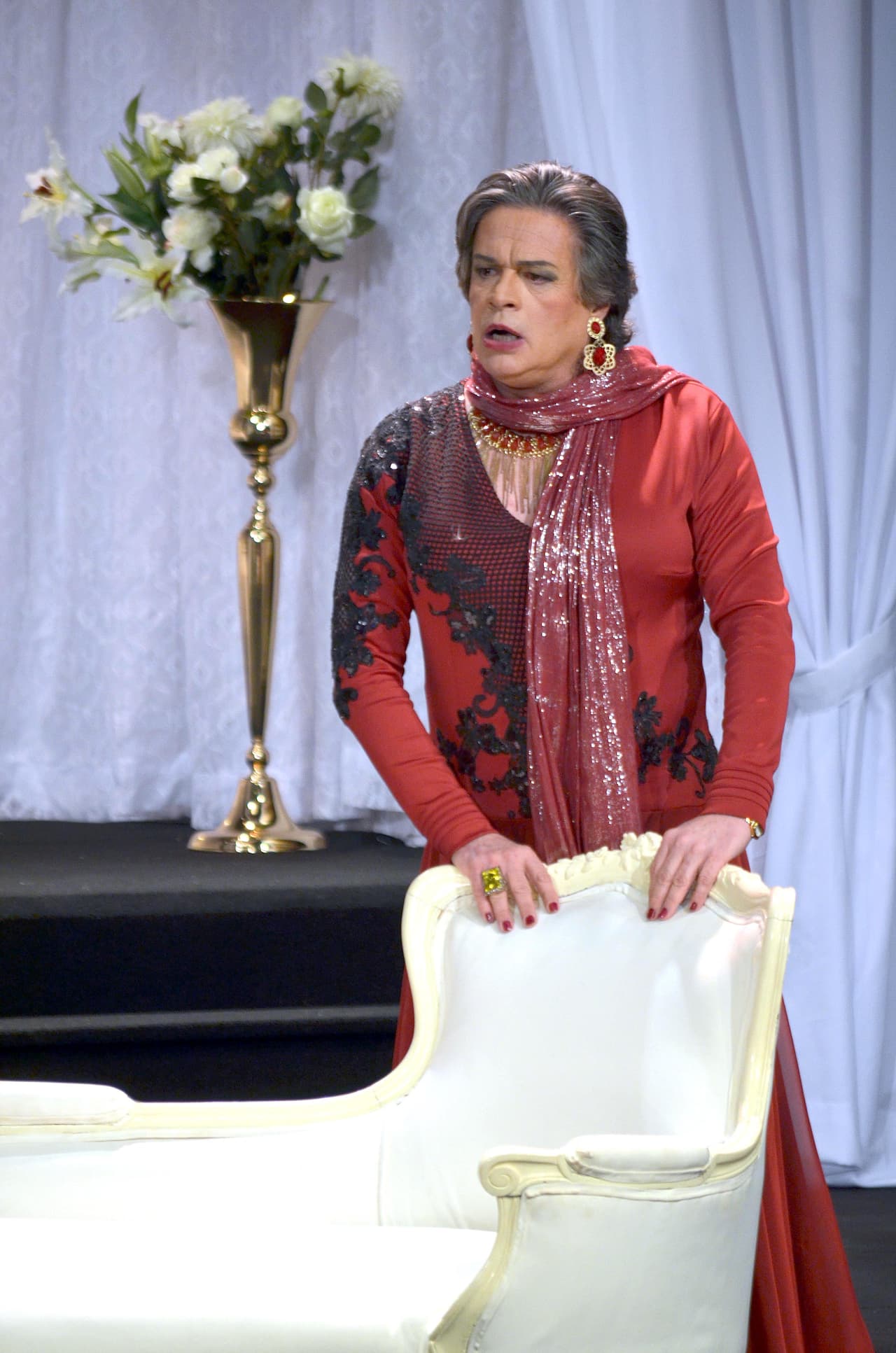 Por si fuera poco, además de su trayectoria en televisión, Alejandro también ha trabajado en unas 30 películas y varias obras de teatro, como 'Las criadas' en 2016.