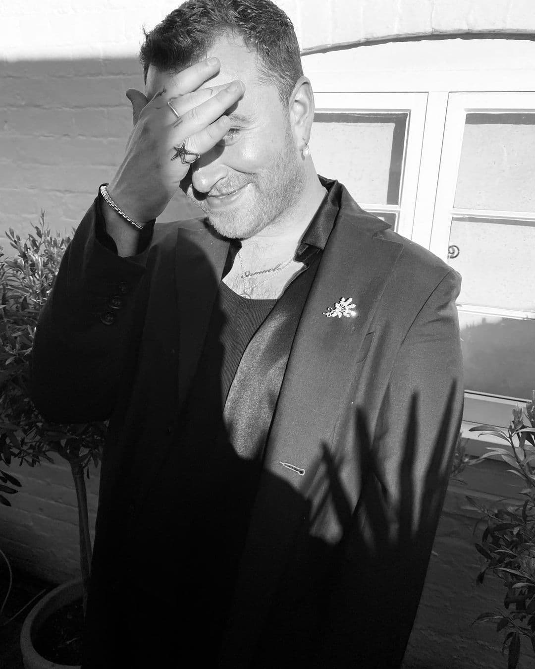 El cantante Sam Smith se declaró no binario y genderqueer en 2019.