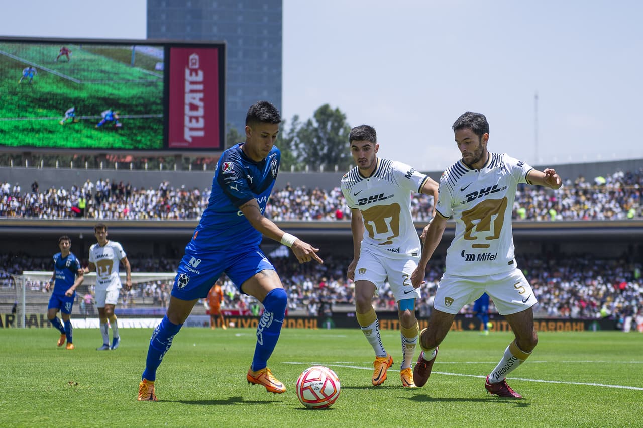 Jerónimo Rodríguez adelantó a los Pumas, pero Rayados igualó con un autogol de Nicolás Freire. A los auriazules les anularon un tanto de Juan Ignacio Dinenno por fuera de lugar tras la revisión del VAR.