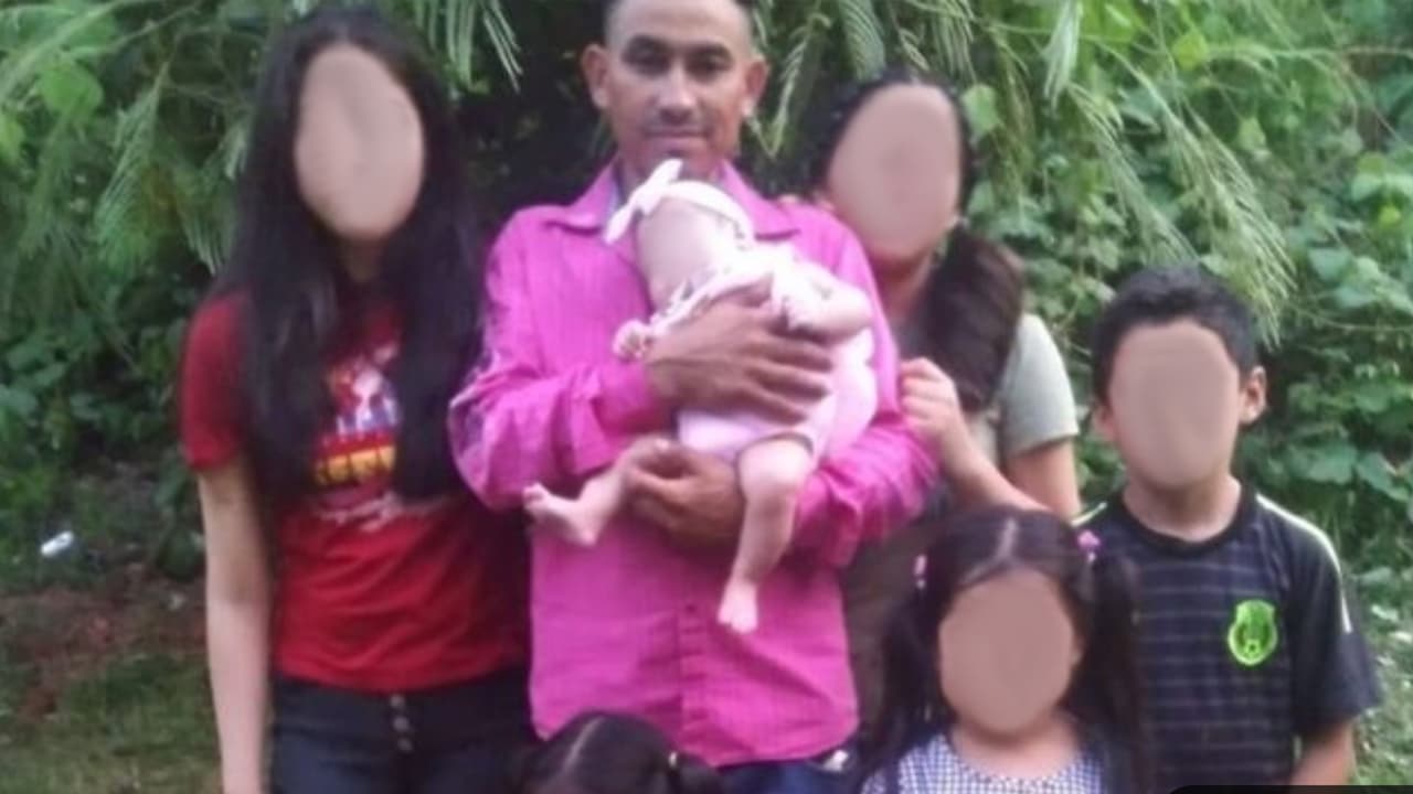 Carlos Rebolledo dejó en la orfandad a siete niños, según dice la página en GoFundMe.