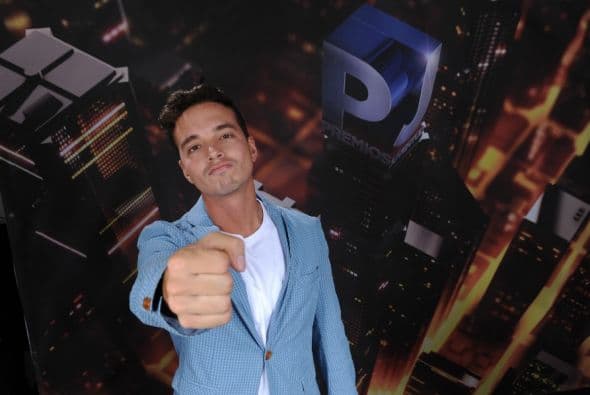 El artista del género urbano ha sido parte de la historia de Premios Juventud desde el año 2012. Desde entonces el público de esta celebración a la música latina ha visto su evolución en la música y en el ámbito personal.