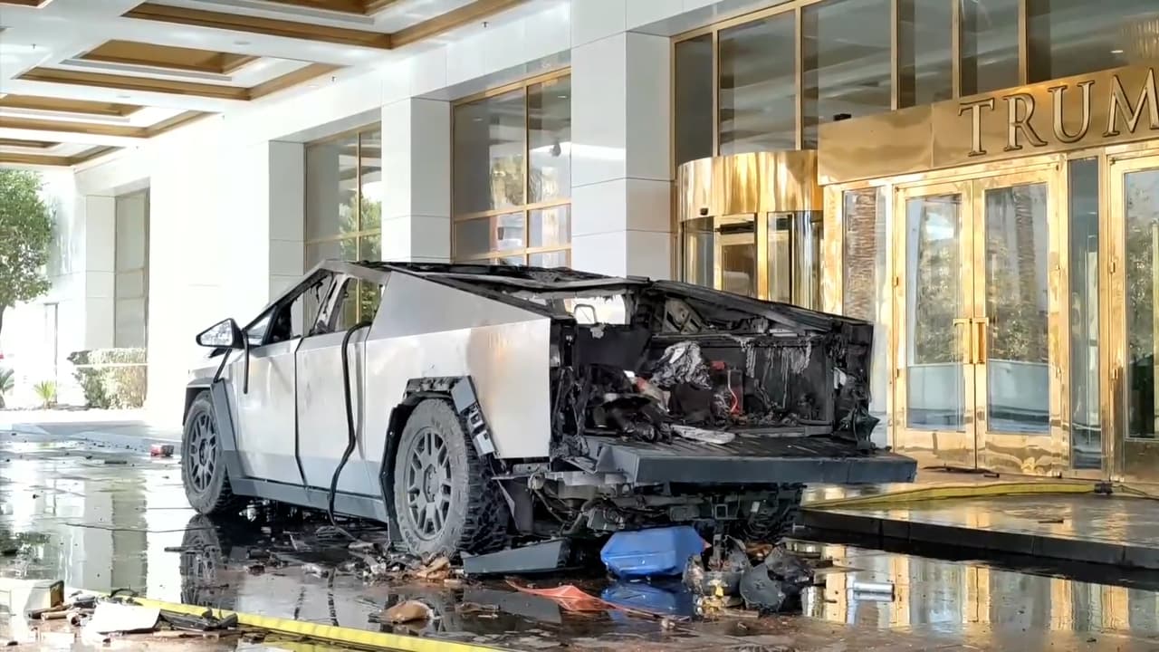 El interior del Tesla Cybertruck que explotó afuera del Trump International Hotel en Las Vegas