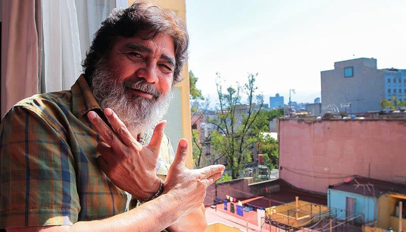 Celso Piña murió este miércoles 21 de agosto a los 66 años después de ser hospitalizado en la ciudad de Monterrey, en el estado de Nuevo León, según informó la disquera La Tuna Récords a 
<a href="https://www.milenio.com/espectaculos/celso-pina-muere-a-los-66-anos" target="_blank">Milenio</a>.