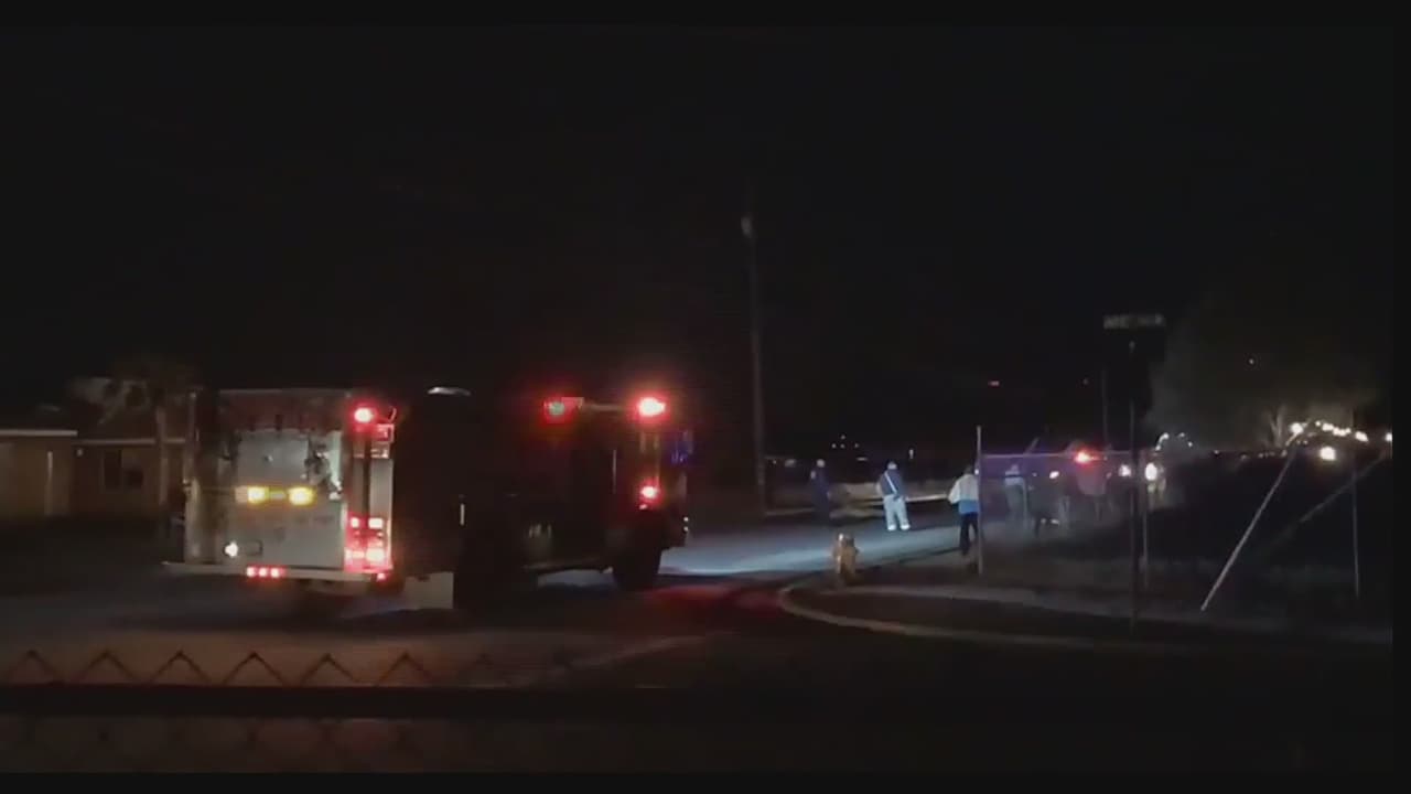 Atropellan a un hispano en el condado de Tulare y conductor se da a la fuga