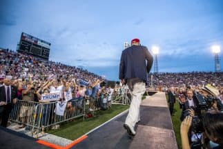 El problema de Trump para encontrar su banda sonora