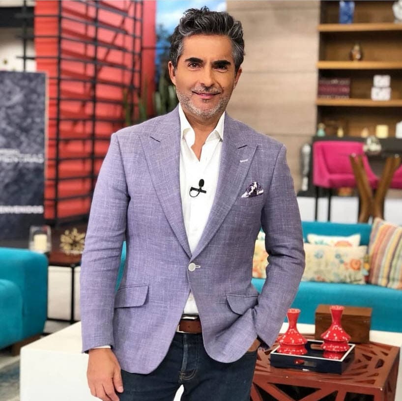Desde entonces
<a href="https://www.univision.com/radio/radio-nacional/ella-es-margarita-vega-novia-de-raul-araiza-que-es-20-anos-mas-joven-que-el-fotos">Raul Araiza</a> ha participado en algunas novelas, pero es más conocido como presentador del programa
<i>Hoy</i>, el cual conduce desde 2008.