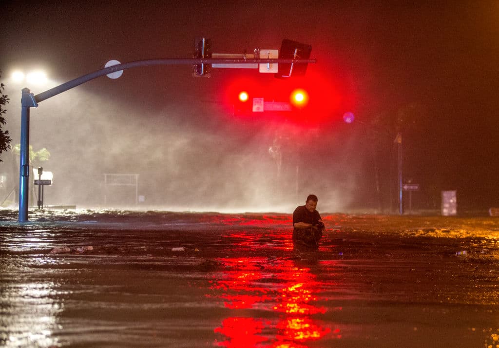 Nate se debilitó a tormenta tropical el domingo tras tocar tierra por segunda vez el domingo, en esta ocasión a las afueras de Biloxi, en la costa del Golfo de México en Mississippi. Era el primer huracán que alcanzaba el estado desde Katrina, en 2005.
