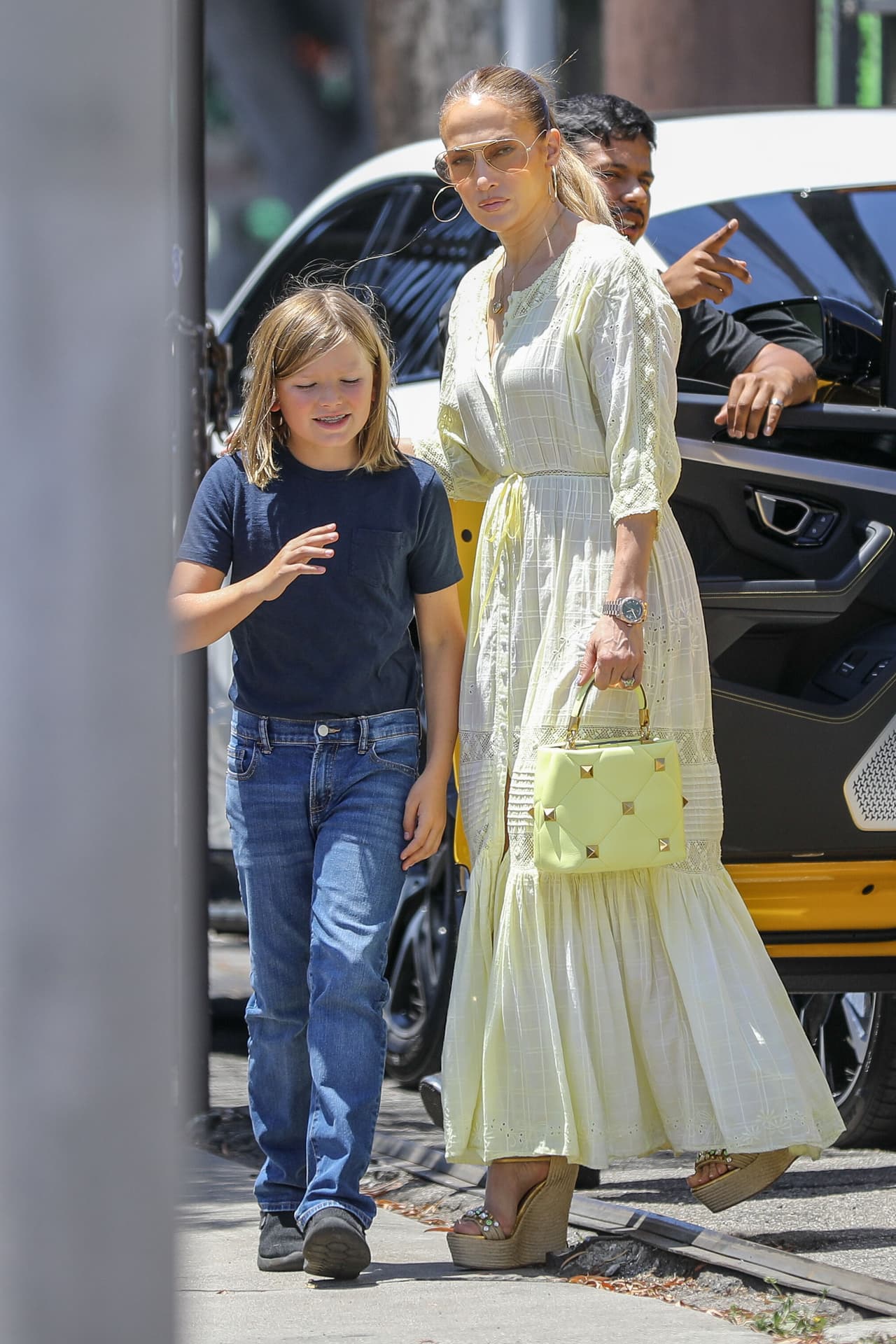 Un representante de Ben Affleck aseguró a TMZ que "
<b>no hubo daños</b> y todos están bien".
<br>