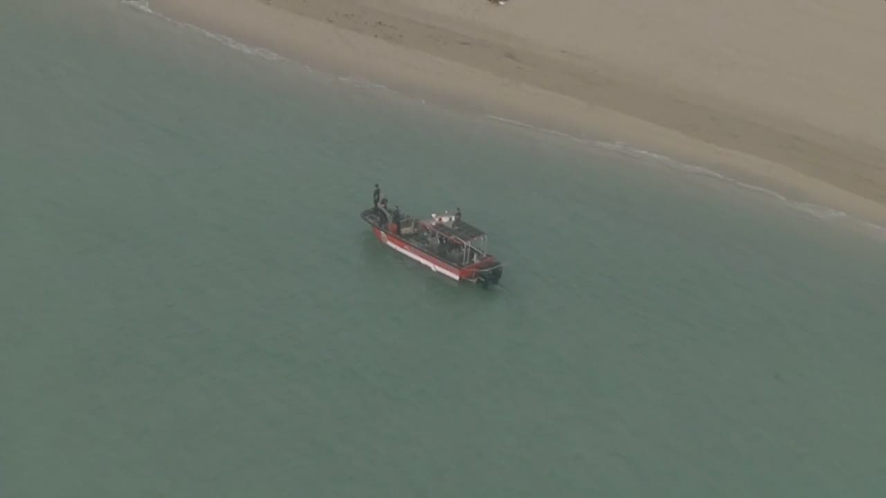 Encuentran en tierra al nadador que desapareció esta mañana en la playa de Miami Beach