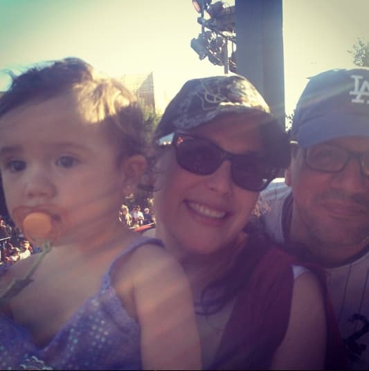 Aunque comenzaron a surgir rumores de un supuesto divorcio hace dos meses, Angélica Vale ha aclarado más de una vez que su relación con Otto Padrón va viento en popa.