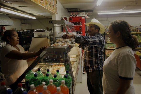 "Lo que la Cámara de Comercio busca promover son oportunidades a empresas que fueron establecidas en México, o bien que fueron establecidas en Estados Unidos por medio de los mexicanos que radican en ese país", enfatizó el Lic. García.