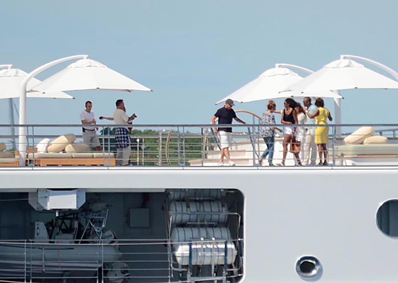 En el paseo también estuvo Tom Hanks, Bruce Springsteen y Oprah Winfrey.