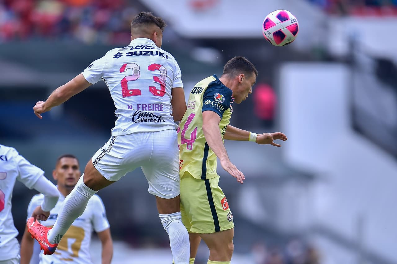 América recuperó el liderato a costa de unos Pumas que cometieron errores costosos y generaron poco en ataque.