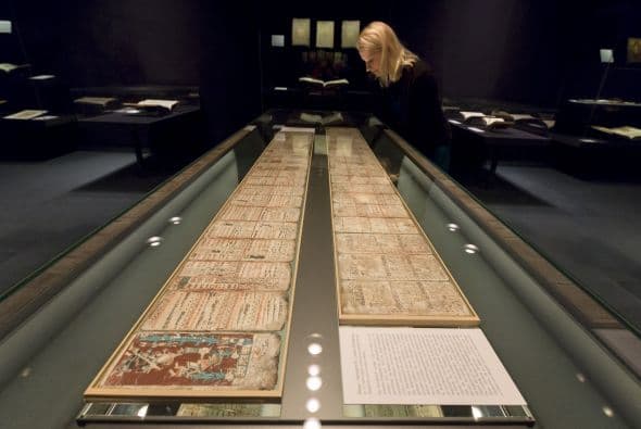 Éstos, a su vez, se encontraban dentro de una cantidad mayor de ciclos que en el calendario occidental.