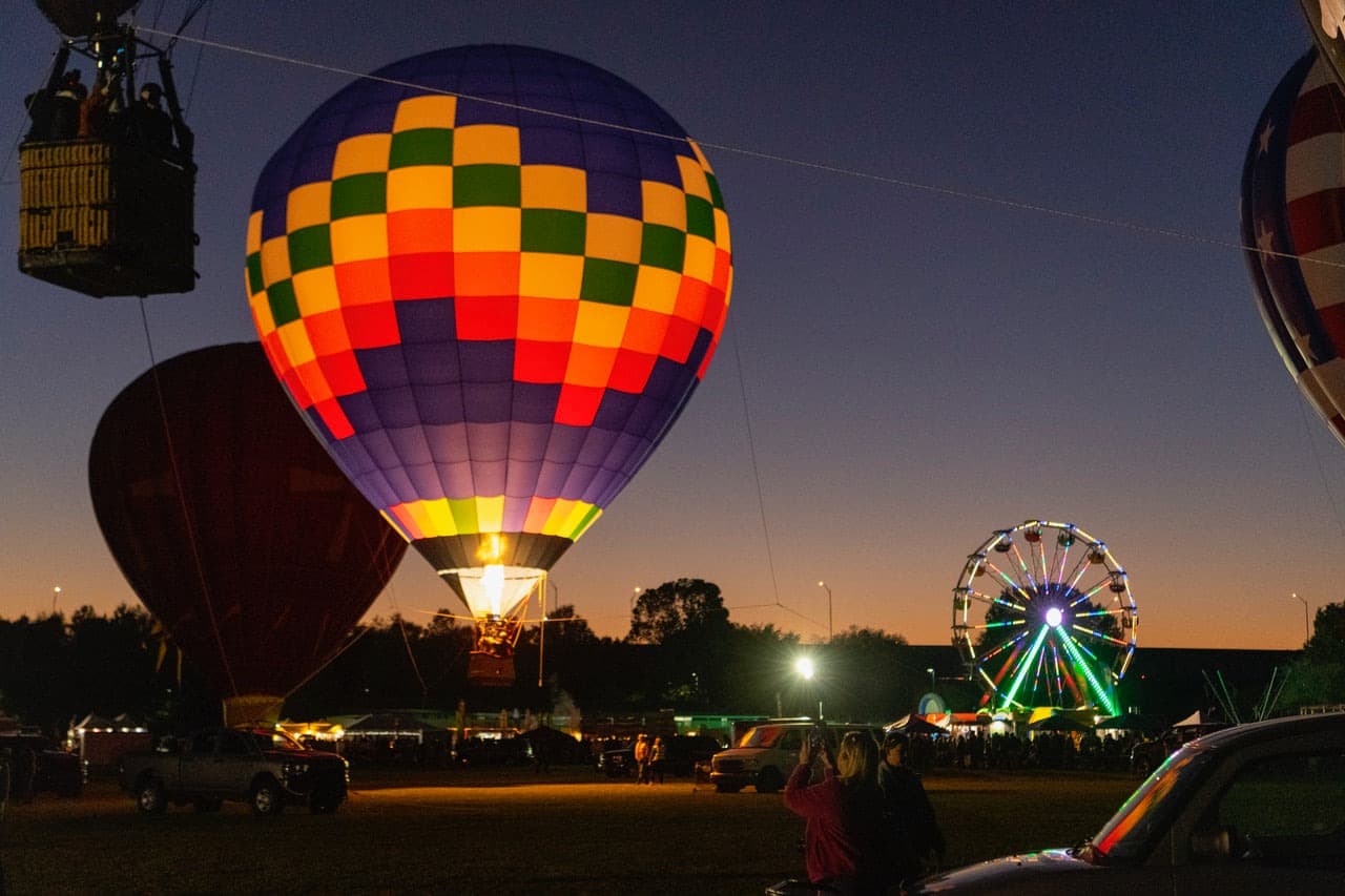 El 'Gwinnett Hot Air Balloon Festival' se llevará a cabo del 28 al 30 de mayo en el 
<b><a href="https://goo.gl/maps/T5Ekm6MVPyWbQS1D9">Gwinnett County Fairgrounds</a></b> en Lawrenceville.