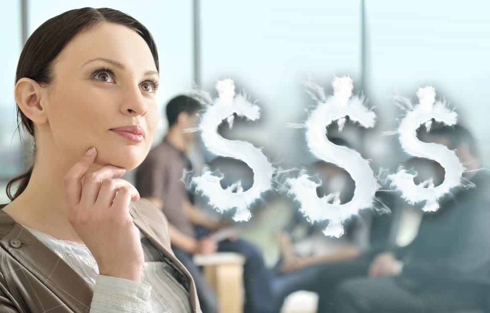 Ejemplo: "Quiero aumentar mis ingresos en un 10% este año a través de mi actual negocio/empleo o creando un nuevo negocio/buscando un nuevo empleo en el que (describes lo que harías)". Entre más específico y puntual lo que escribas, mucho mejor.