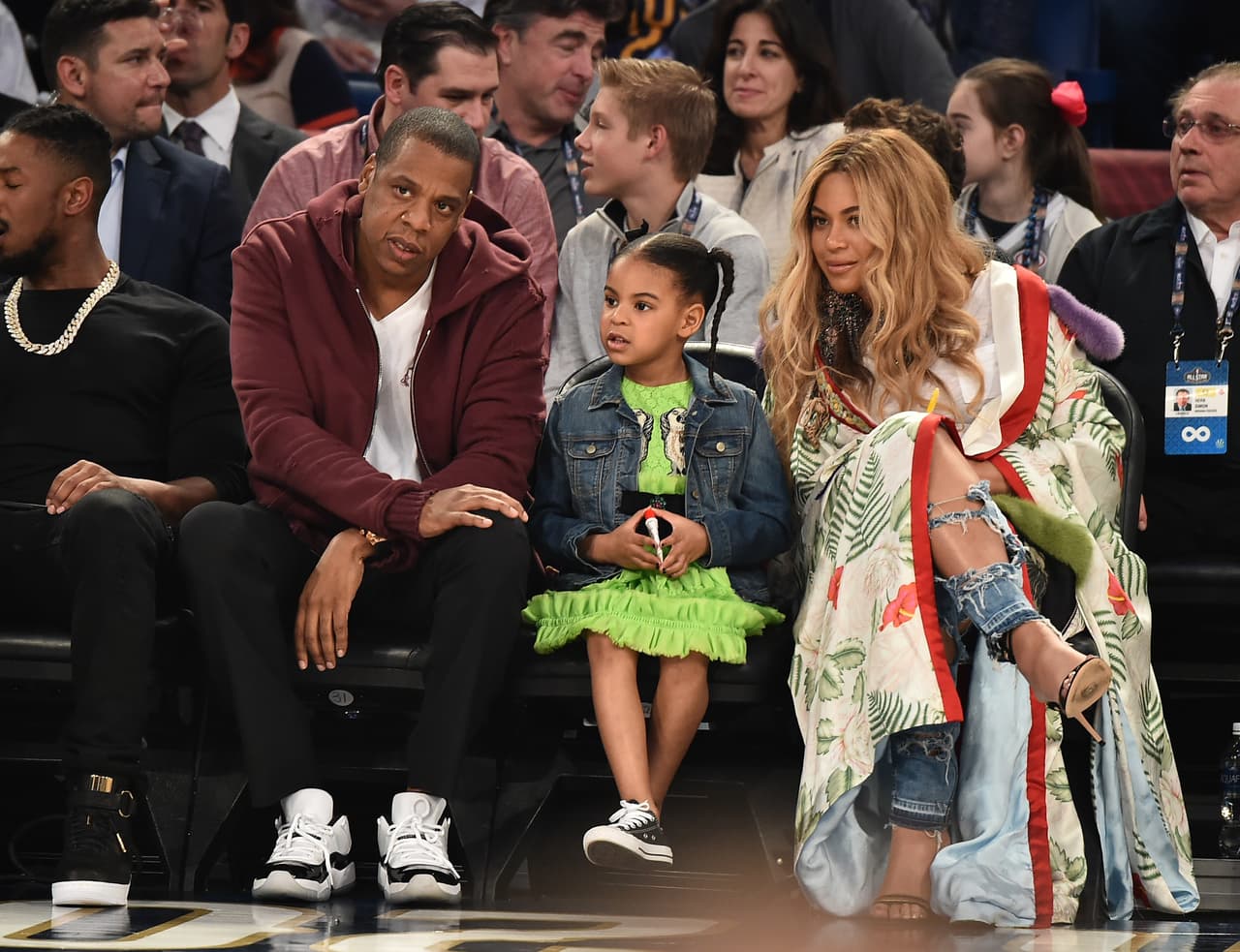 Según la revista Forbes, 
<b>Beyoncé</b> y
<b> Jay Z</b> tienen un imperio con valor aproximado de mil millones de dólares.